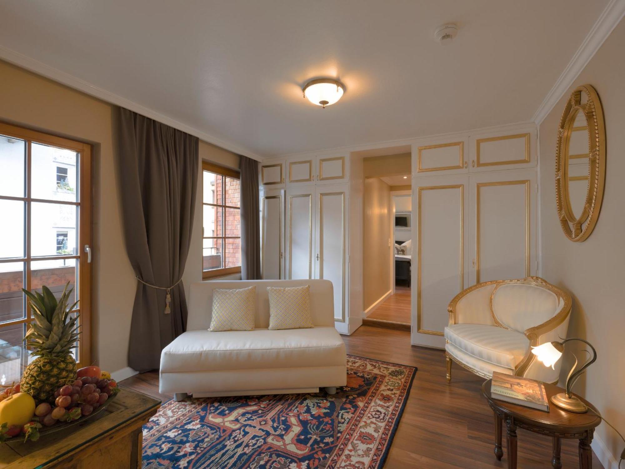Schneider Hof Boutique Hotel ซังคท์อันทอนอัมอาร์ลแบร์ก ภายนอก รูปภาพ