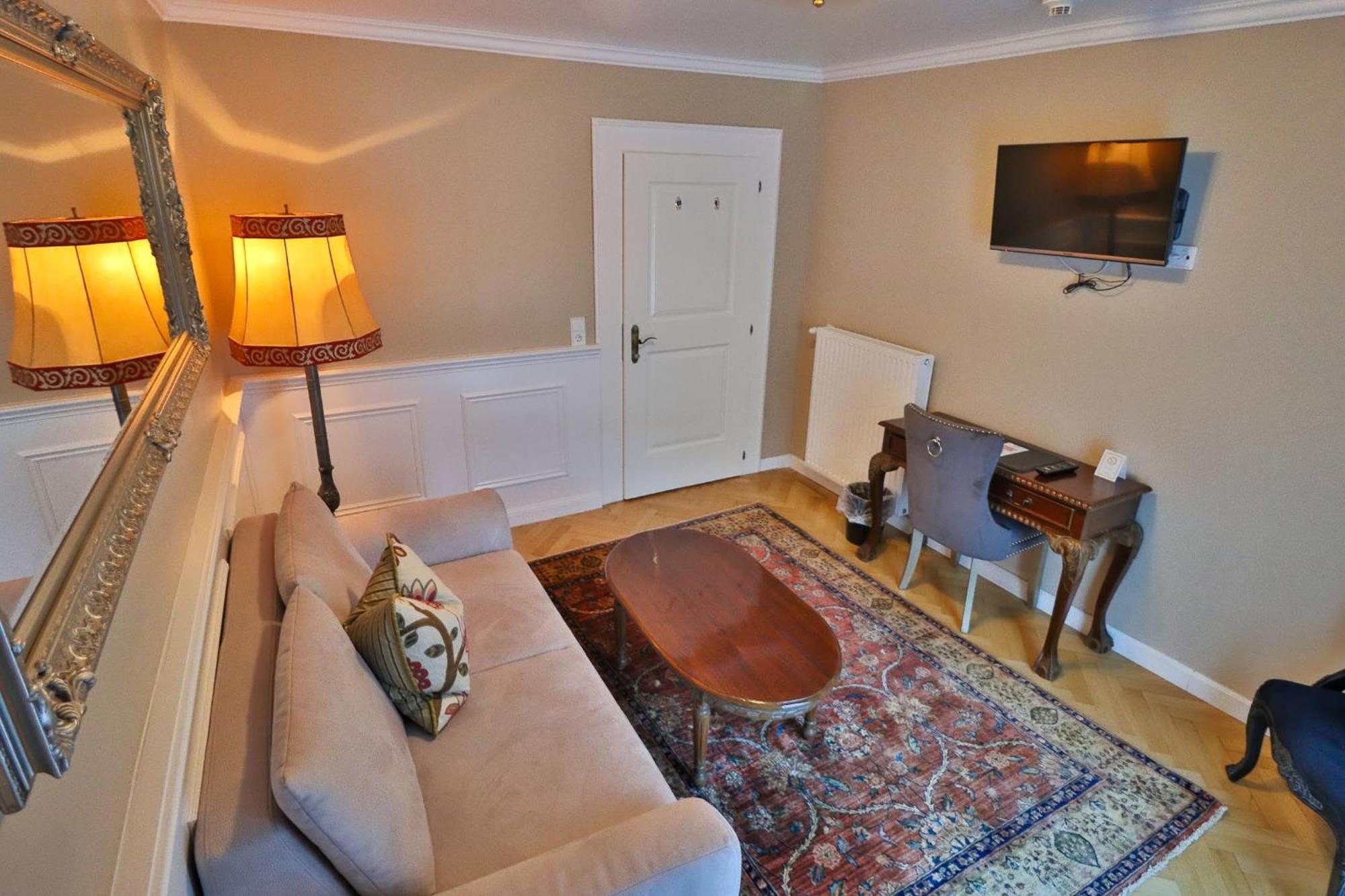 Schneider Hof Boutique Hotel ซังคท์อันทอนอัมอาร์ลแบร์ก ภายนอก รูปภาพ